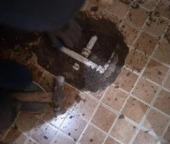 宜都卫生间漏水维修公司为您分享下卫生间渗水如何处理及注意事项